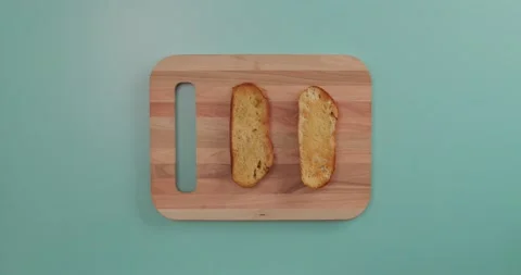 Bread toast in and out Video stock 132136822