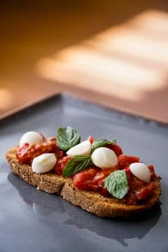 Bread with tomato sauce 库存照片