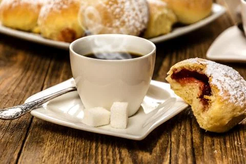 Breaded cake with jam Foto stock