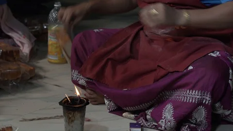 Breads are packed and sealed in a bakery. Stock Footage 112833049