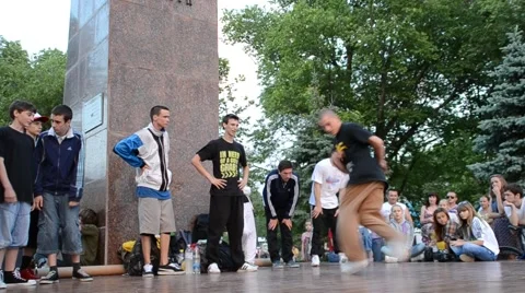 Break-dance Stock-Footage 6530856