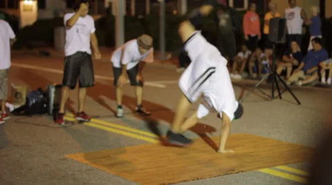 Break Dancing In Virginia Beach, Virginia - Clip 4 動画素材 37728056