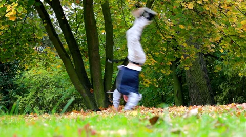 Breakdancer Stock Footage 32860593