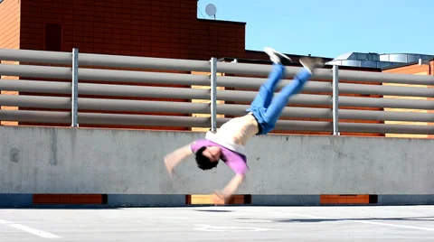 Breakdancer on the street Stock Footage 32785327