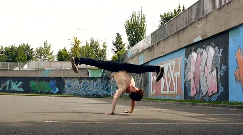 Breakdancer on the street Stock Footage 40626775