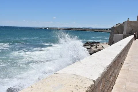  breaker Photos