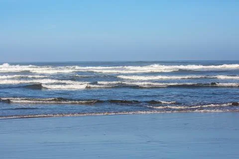 Breakers coming down on an Oregon beach in August Foto stock