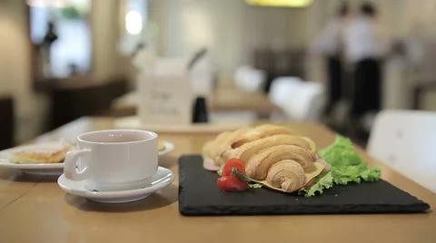 Breakfast in the cafe Vídeos de archivo 58205601