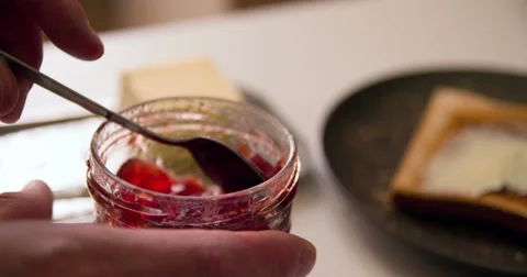 Breakfast close up slowmotion 4k Stockbeeldmateriaal 64235298