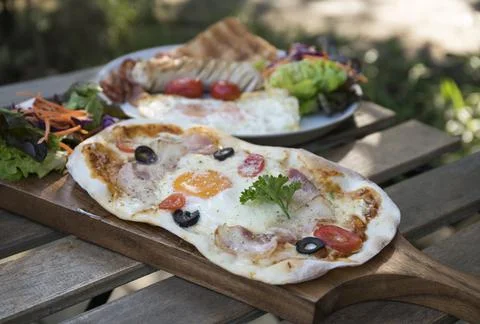 A breakfast in the garden Stockfoto's