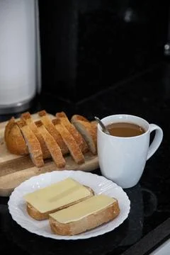 Breakfast preparation being prepared in a kitchen. Foto stock
