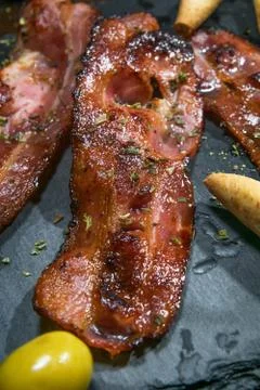 Breakfast with roasted bacon Foto stock