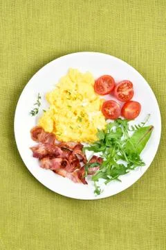 Breakfast with scrambled eggs Foto stock