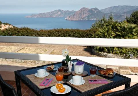 Breakfast on the sea Foto stock
