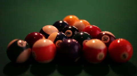 Breaking Balls on Pool Table Stockbeeldmateriaal 42429183