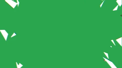 Breaking glass transition animation isolated on green background Vídeos de archivo 333945453