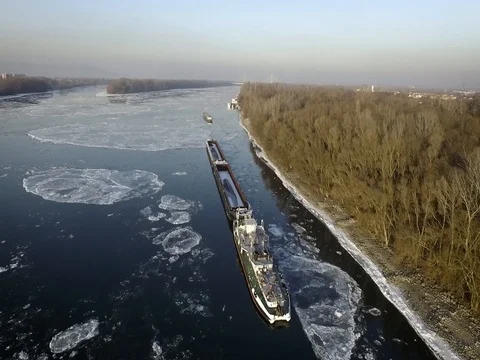 Breaking Of The Ice On The River Danube Stock Footage 71413088