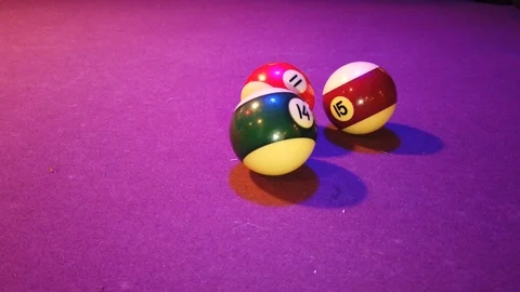 Breaking up the Stripe Cluster 動画素材 124269686