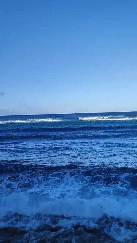 Breaking Wave Video stock 280403321