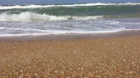 Breaking waves in slow motion Stock Footage 61327296