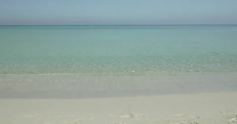 Breaking waves at Vardero beach Cuba Stock Footage 61693632