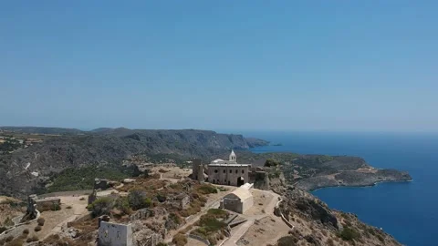 Breathtaking aerial panoramic view over Chora, Kythera by the Castle at sunse Vídeos de archivo 198590930
