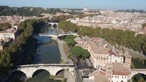 Breathtaking Aerial View of the Tiber River Stockbeeldmateriaal 305160974