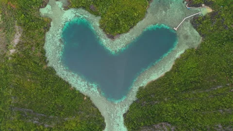 Breathtaking Drone Shot Heart Shaped Love Lagoon Misool 4K Видео 337963427