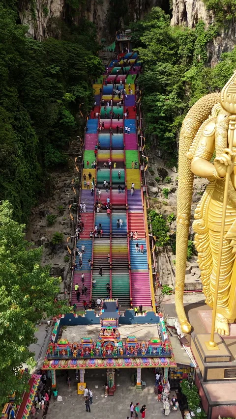 Breathtaking Drone Shot Rainbow Stairs Batu Caves Malaysia 4K 動画素材 340037014