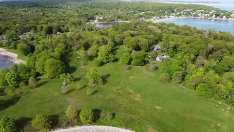 Breathtaking Ocean Lawn Stockbeeldmateriaal 244281186