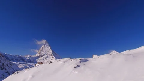 Breathtaking view of the Matterhorn 스톡 동영상 97116682