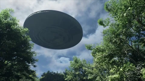 Breathtaking view up through the canopy in a forest as a huge circular UFO Vídeos de archivo 311111368