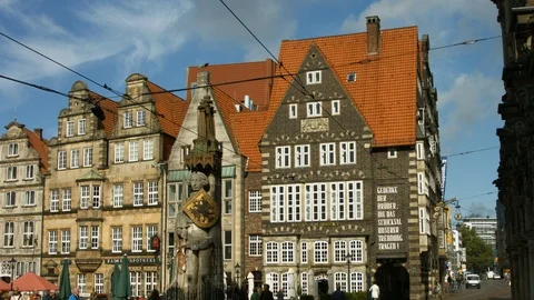 The Bremen Roland statue Vídeo Stock 104841721