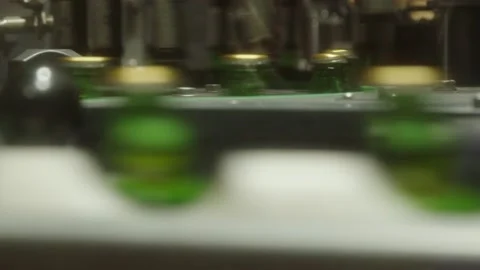 Brewery, beer, bottles, labelling machine, CU.mov Stock-Footage 190961363