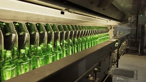 Brewery, empty, green, glass, bottles, machine, wide.mov Stock-Footage 190961873