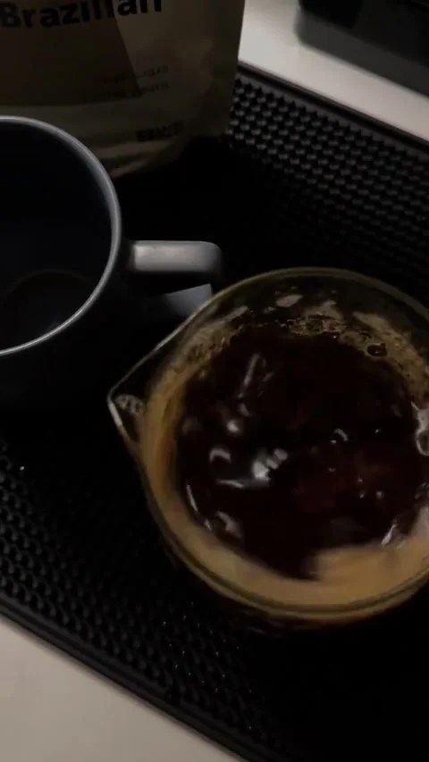 Brewing coffee drinks Stock Footage 316589179