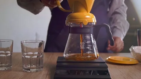 Brewing filter coffee - international coffee day Stockbeeldmateriaal 139941449