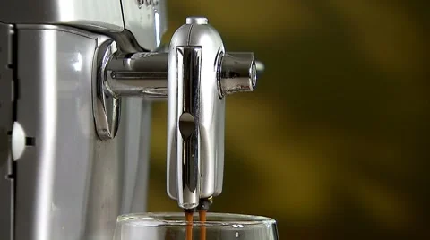 Brewing fresh coffee 動画素材 8832867