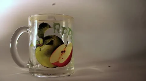 Brewing tea Stock Footage 14808562