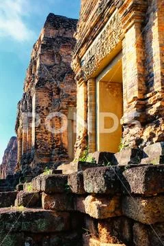 Brick and laterite masonry of the ancient Khmer temple, Pre Rup. ~ Hi ...