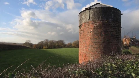 Brick Silo Видео 82682860