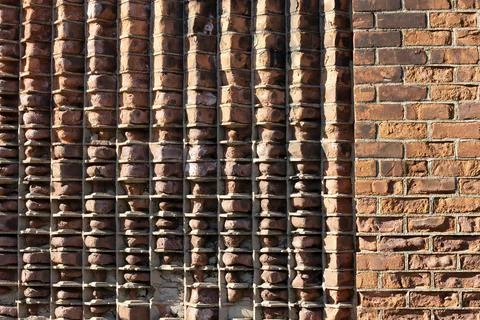 Brick wall along the side of a freeway in the Bronx in New York, USA Stock Photos