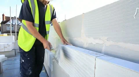 Bricklayer on construction site Stock-Footage 12152442