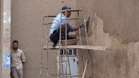 Bricklayer in Persia, Arabic architecture Stock Footage 102174844