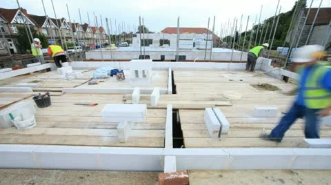 Bricklayers on construction site (time lapse) Video stock 12268279