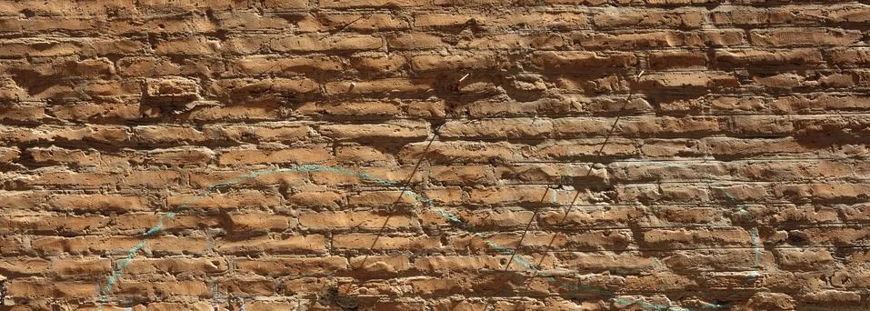 Bricks wall background texture, beige, brown color, cement, clay. Vintage wal Foto stock