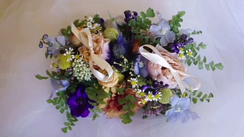 Bridal bouque closeup with camera slight movement 動画素材 114712581