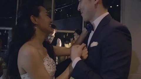 Bride and groom dancing at wedding reception slow motion 스톡 동영상 77955425