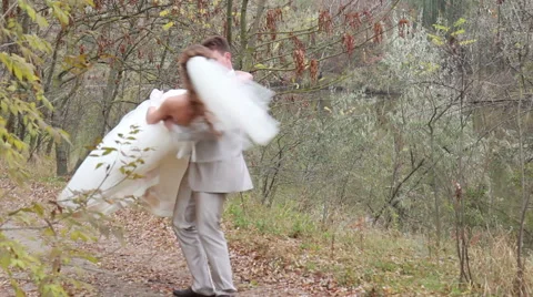 Bride and groom in the forest Video stock 57443230