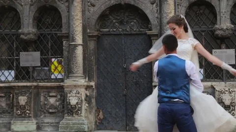 Bride and groom at wedding dance Stock Footage 72464095